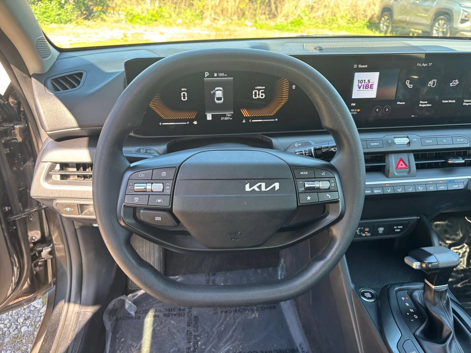Used 2025 Kia K4 FWD image 30