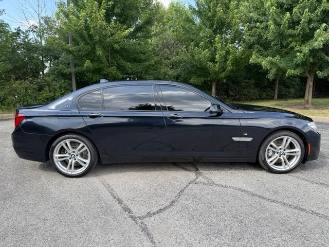 Used 2014 BMW 750Li xDrive AWD/4WD image 2