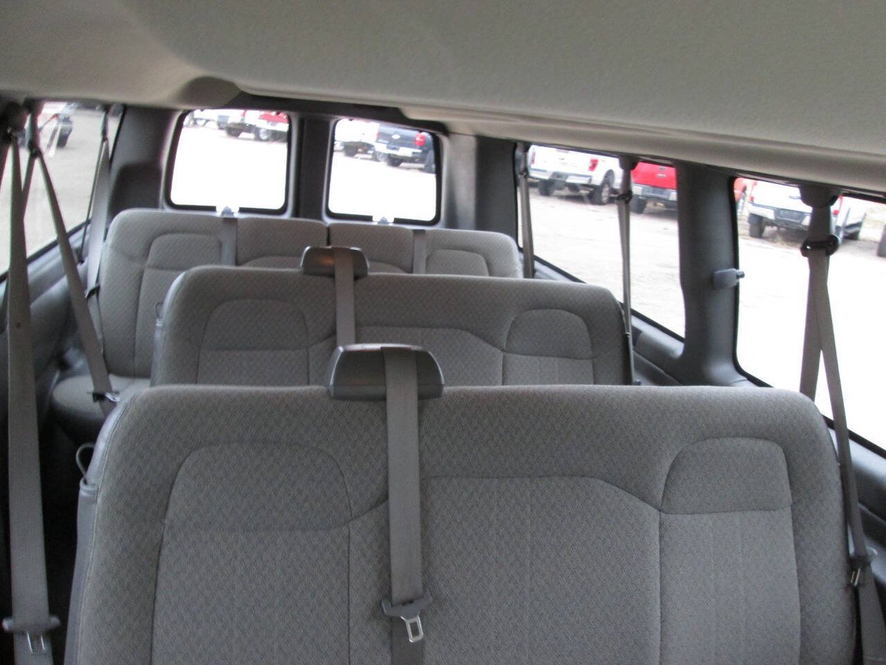 Used 2018 Chevrolet Express 3500 LT w/ LT Preferred Equipment Group RWD image 21