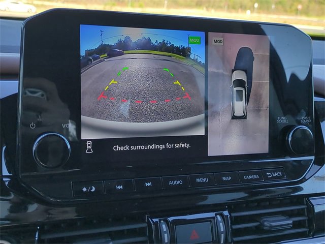 Used 2024 Nissan Pathfinder Platinum w/ Cargo Package image 20