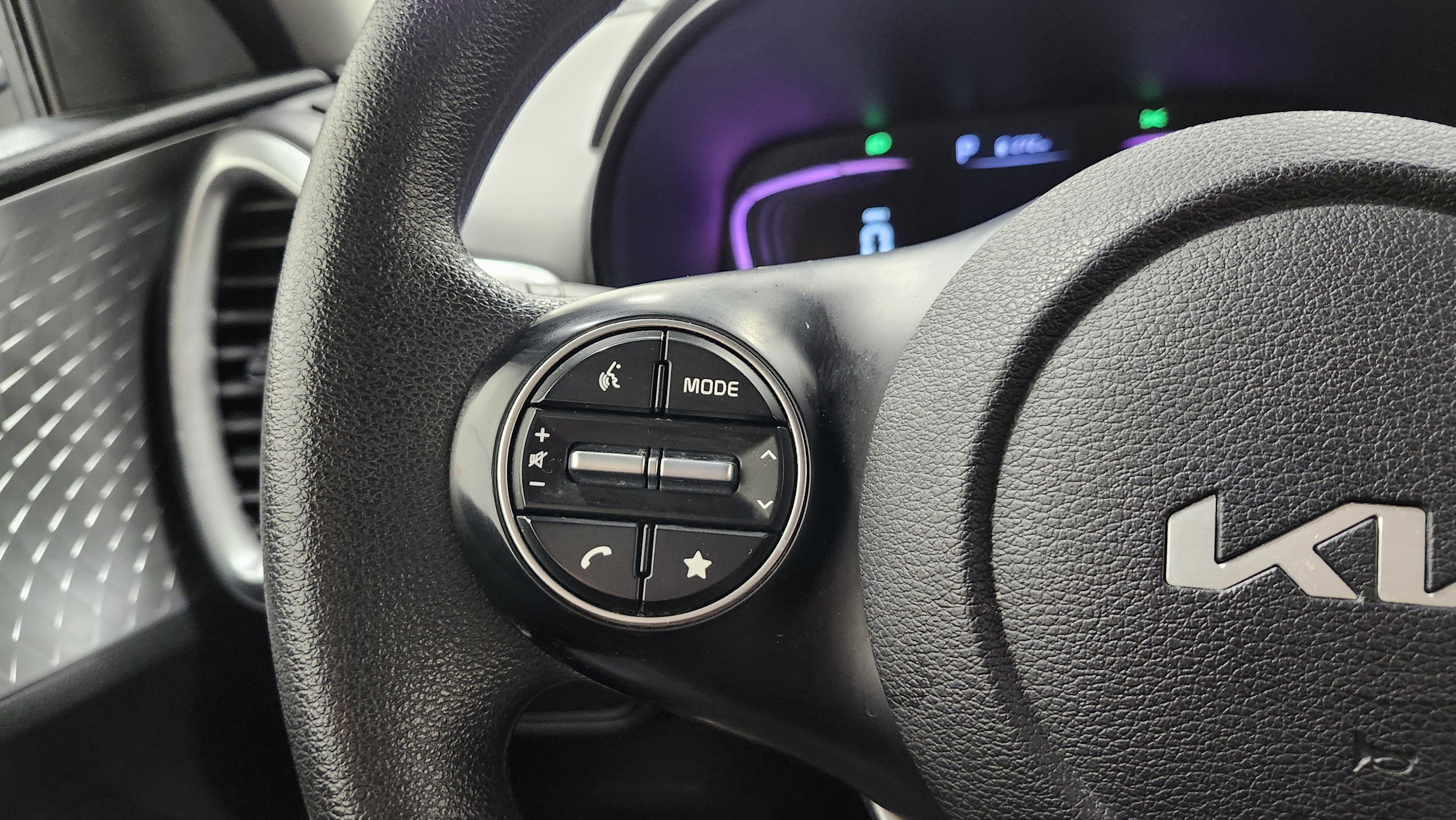 Used 2024 Kia Soul LX w/ Option Group 015 image 30