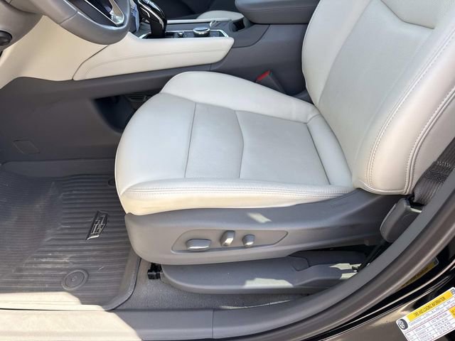 Used 2024 Cadillac XT6 Premium Luxury w/ Technology Package AWD/4WD image 12