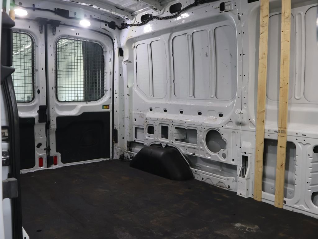 Used 2020 Ford Transit 250 Medium Roof w/ Load Area Protection Package image 7