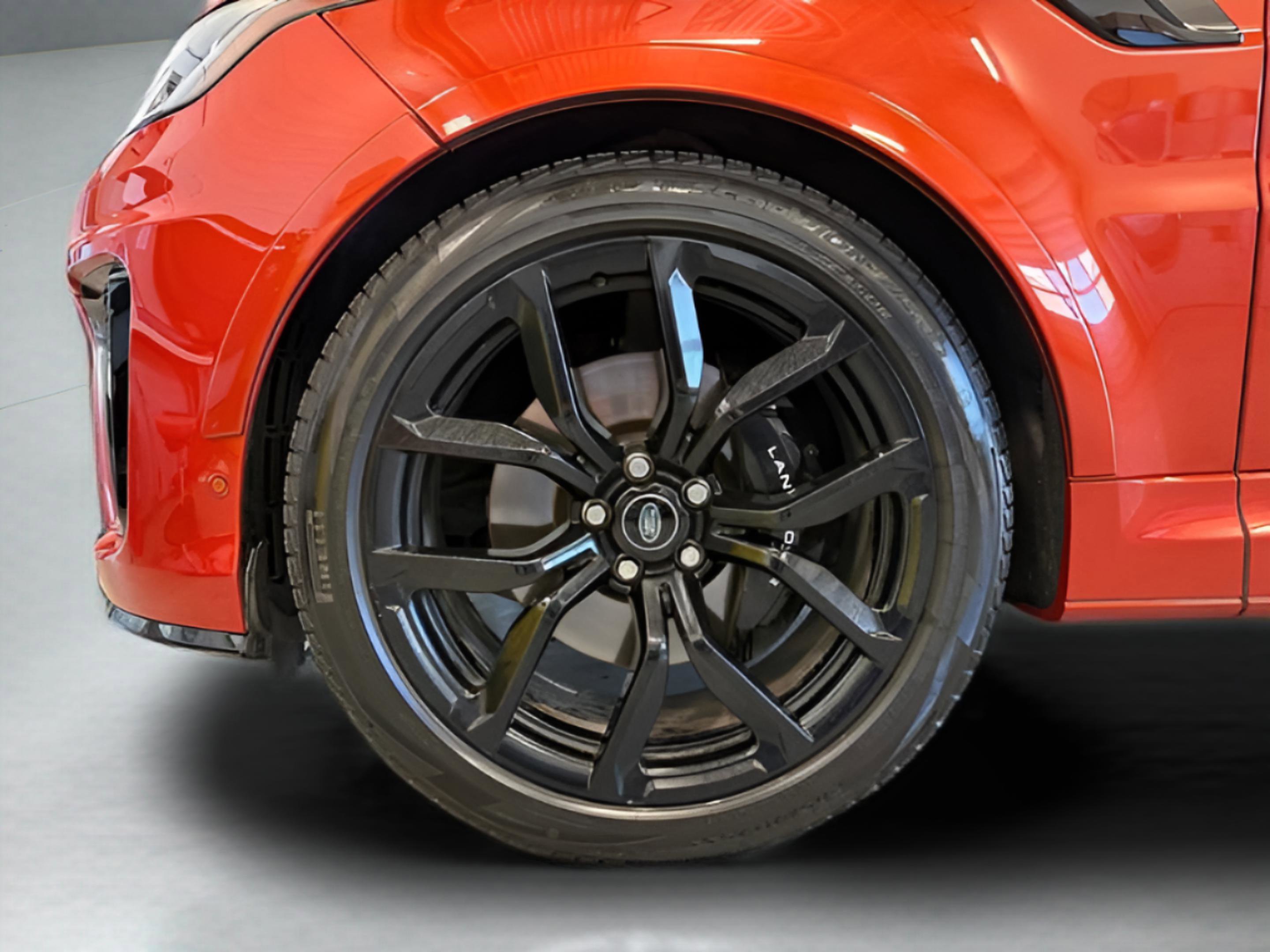 Used 2022 Land Rover Range Rover Sport SVR image 37