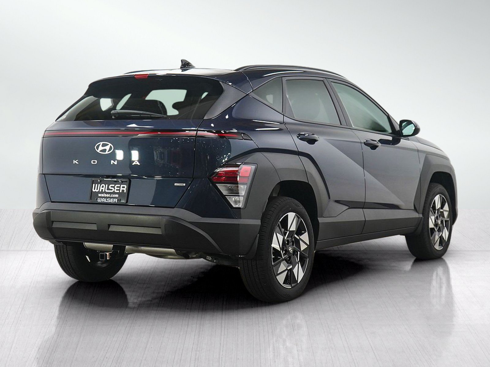 Used 2025 Hyundai Kona SEL AWD/4WD image 5