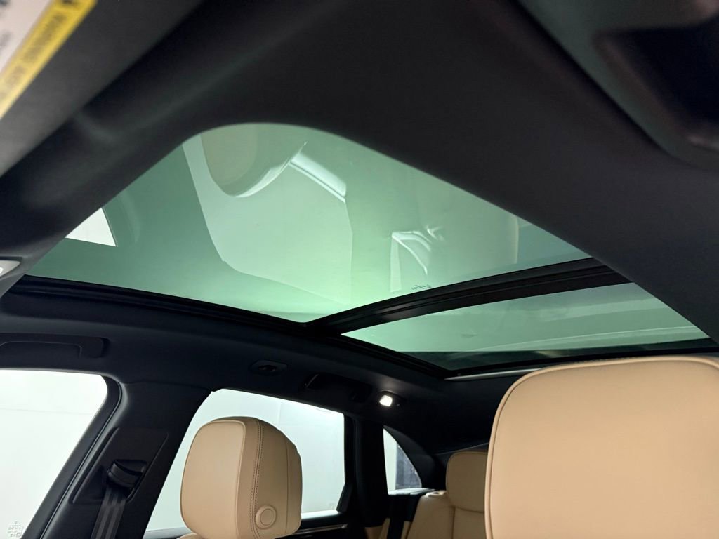 New 2026 Porsche Macan image 31