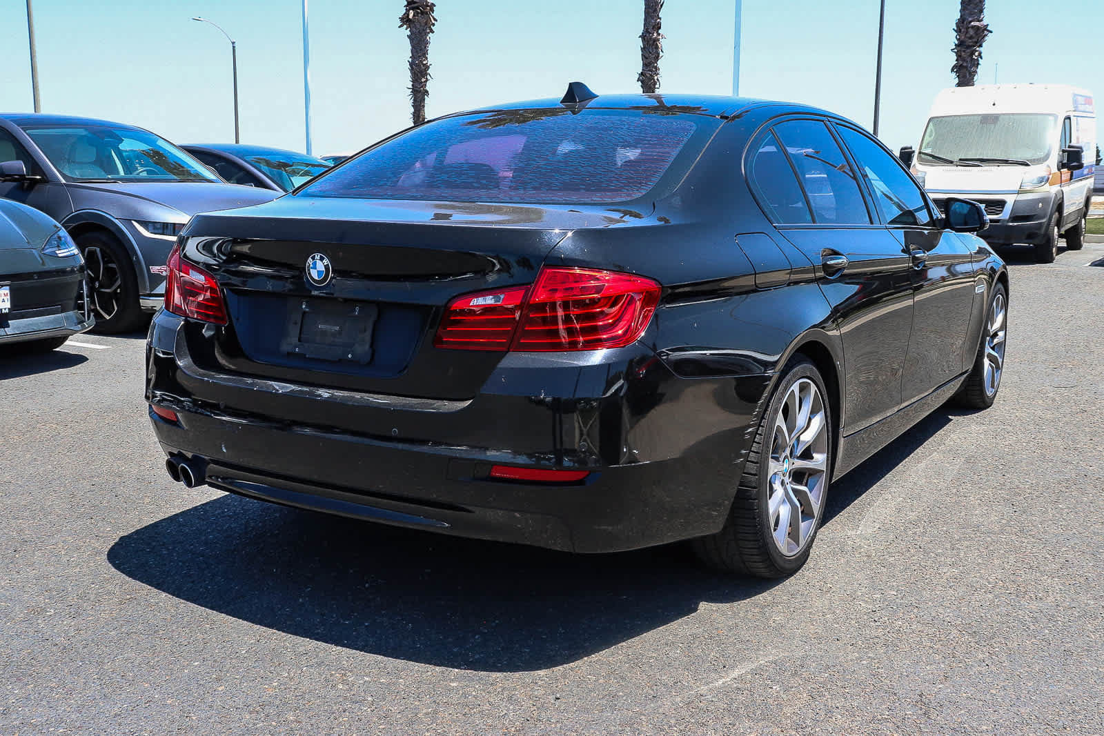 Used 2016 BMW 528i Sedan RWD image 12