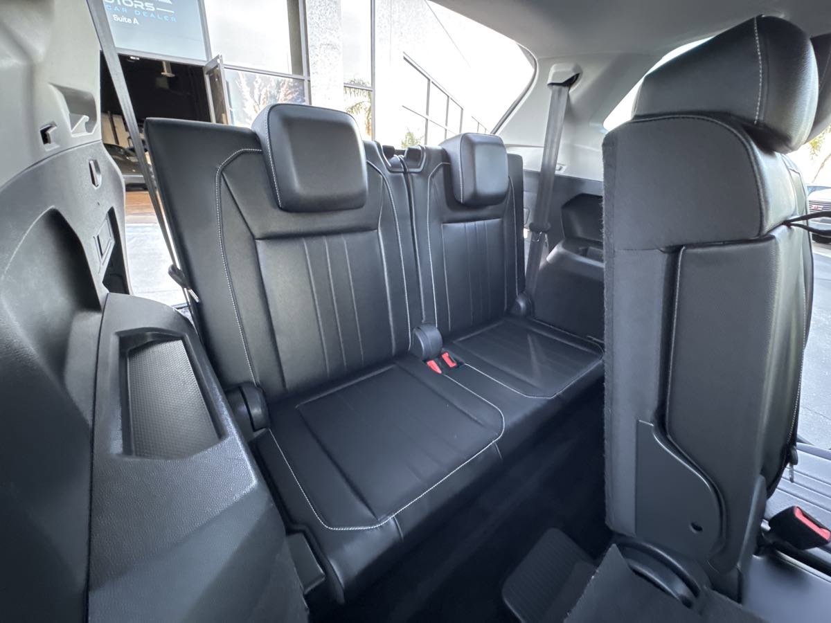 Used 2022 Volkswagen Tiguan SE image 20