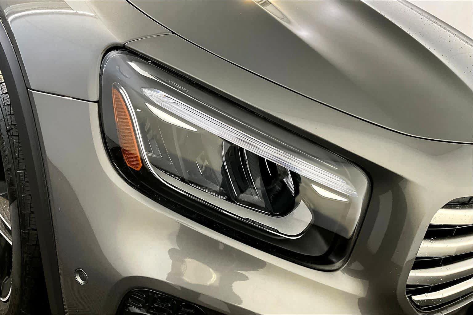 New 2026 Mercedes-Benz GLB 250 4MATIC image 16