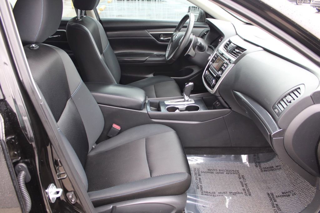 Used 2018 Nissan Altima 2.5 SR image 17