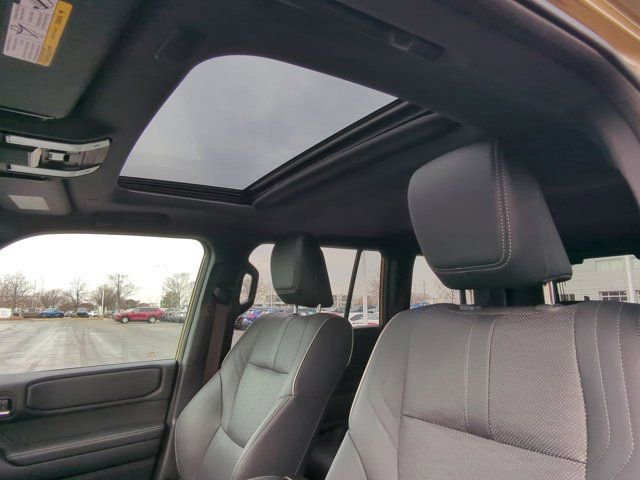 Certified 2024 Toyota Land Cruiser image 10