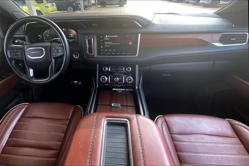 Used 2023 GMC Yukon Denali Ultimate image 17