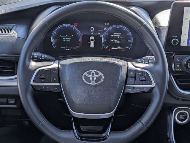 Certified 2024 Toyota Grand Highlander AWD image 13