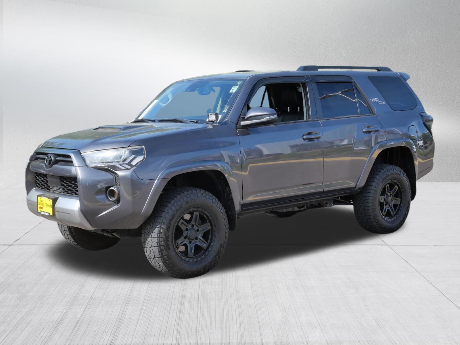 Certified 2020 Toyota 4Runner TRD Off-Road Premium AWD/4WD image 3