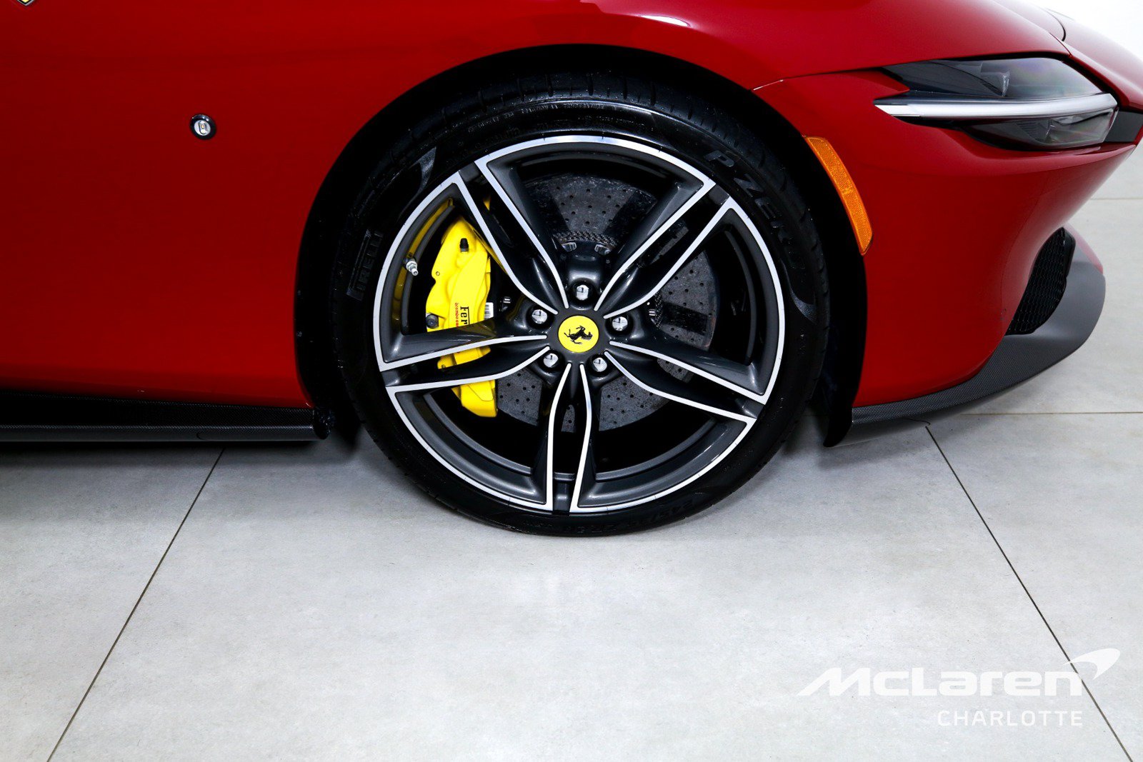 Used 2022 Ferrari Roma RWD image 26