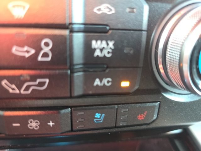 Used 2018 Ford F150 Platinum w/ Equipment Group 701A Luxury AWD/4WD image 22