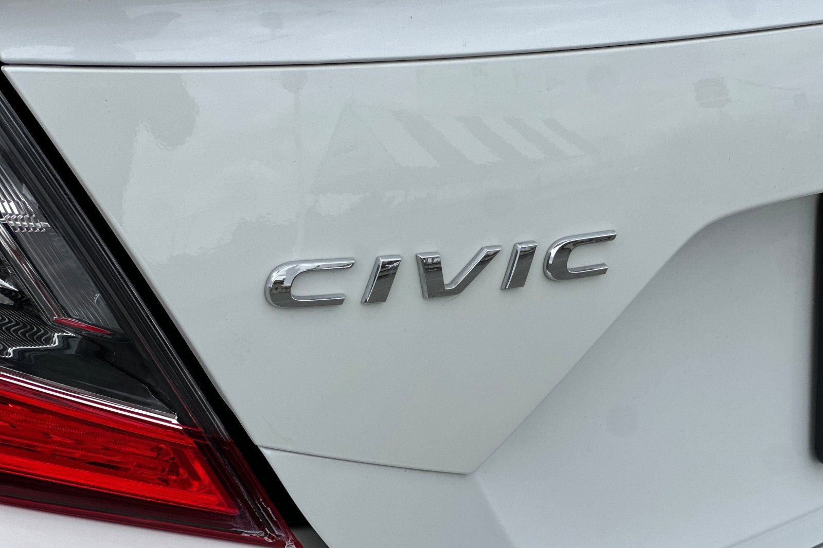Used 2020 Honda Civic Sport image 27