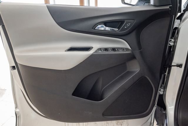 Used 2020 Chevrolet Equinox LS FWD image 8