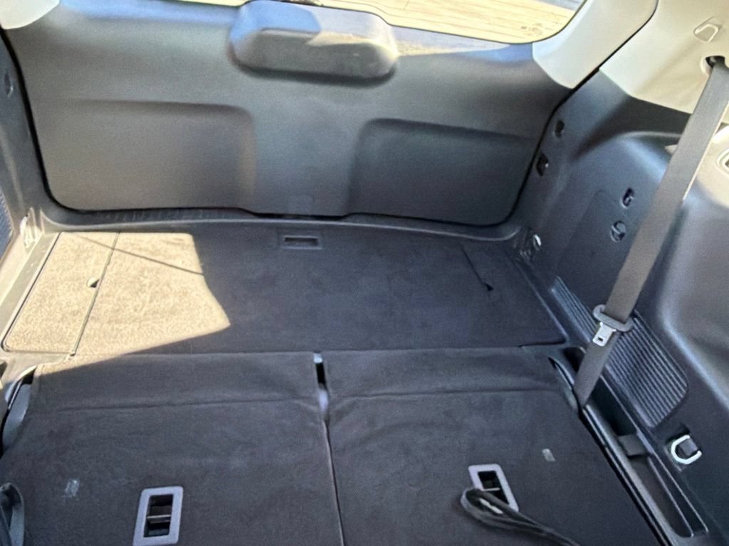 Certified 2025 Ford Explorer Active AWD/4WD image 49