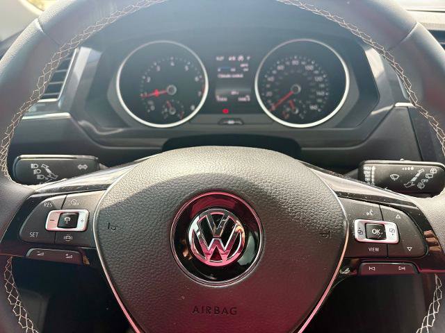 Used 2021 Volkswagen Tiguan SE FWD image 12