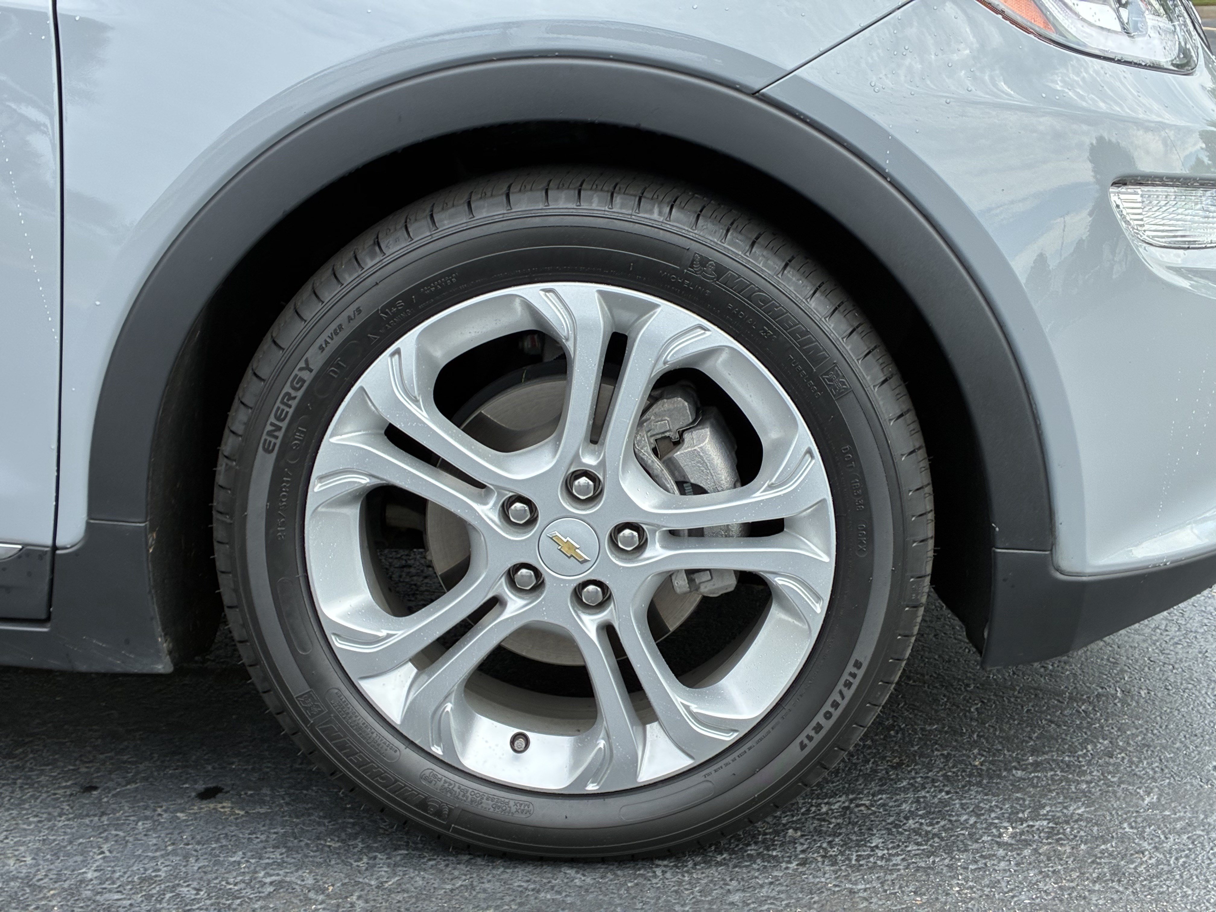 Used 2020 Chevrolet Bolt LT FWD image 6