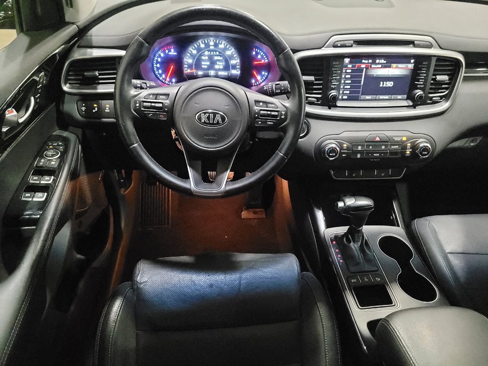 Used 2017 Kia Sorento SX AWD/4WD image 22