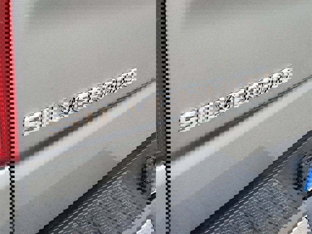 Certified 2025 Chevrolet Silverado 1500 LT image 12