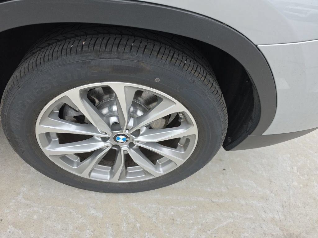 Used 2019 BMW X3 xDrive30i w/ Driving Assistance Package AWD/4WD image 9