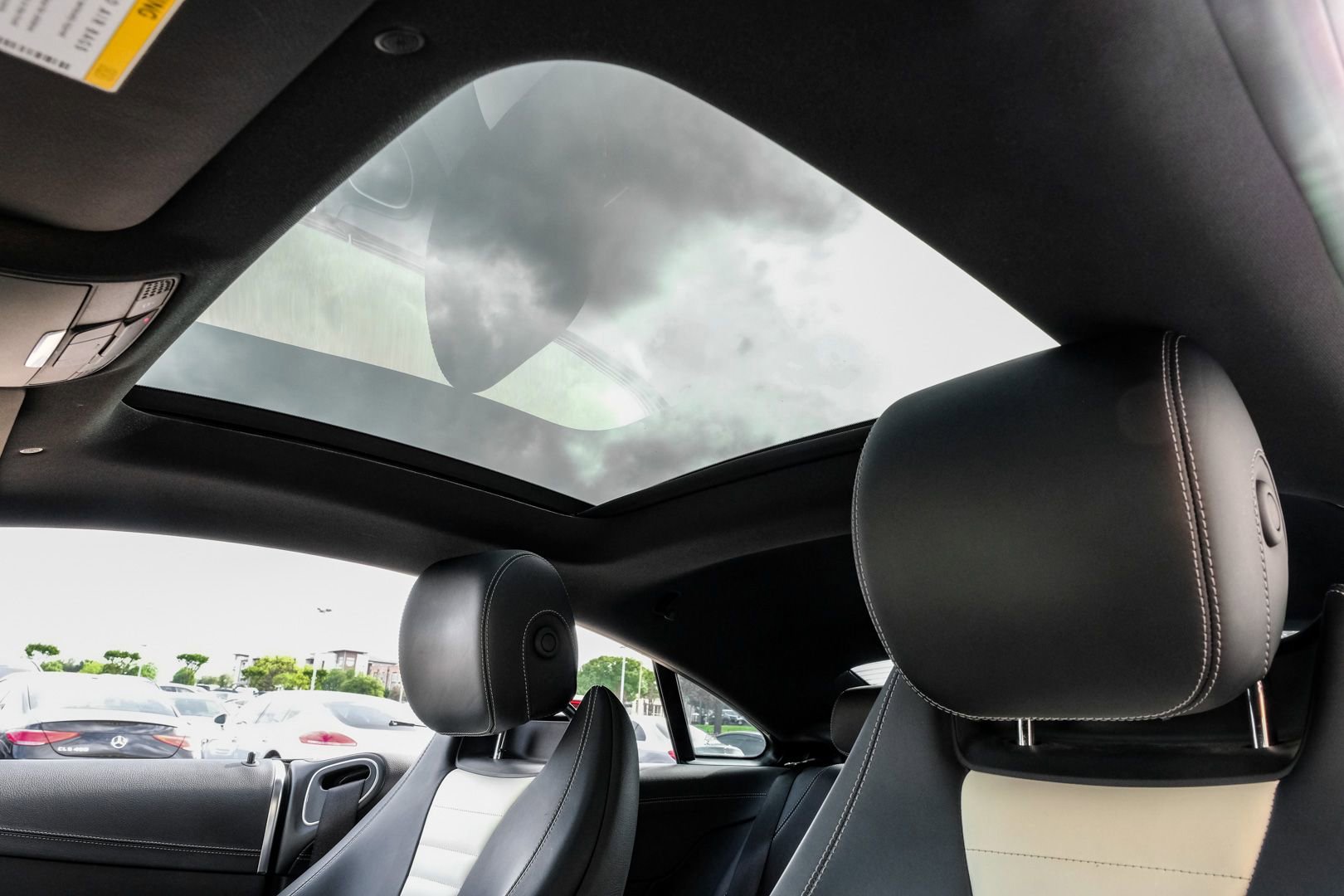 Used 2020 Mercedes-Benz E 450 Coupe image 4
