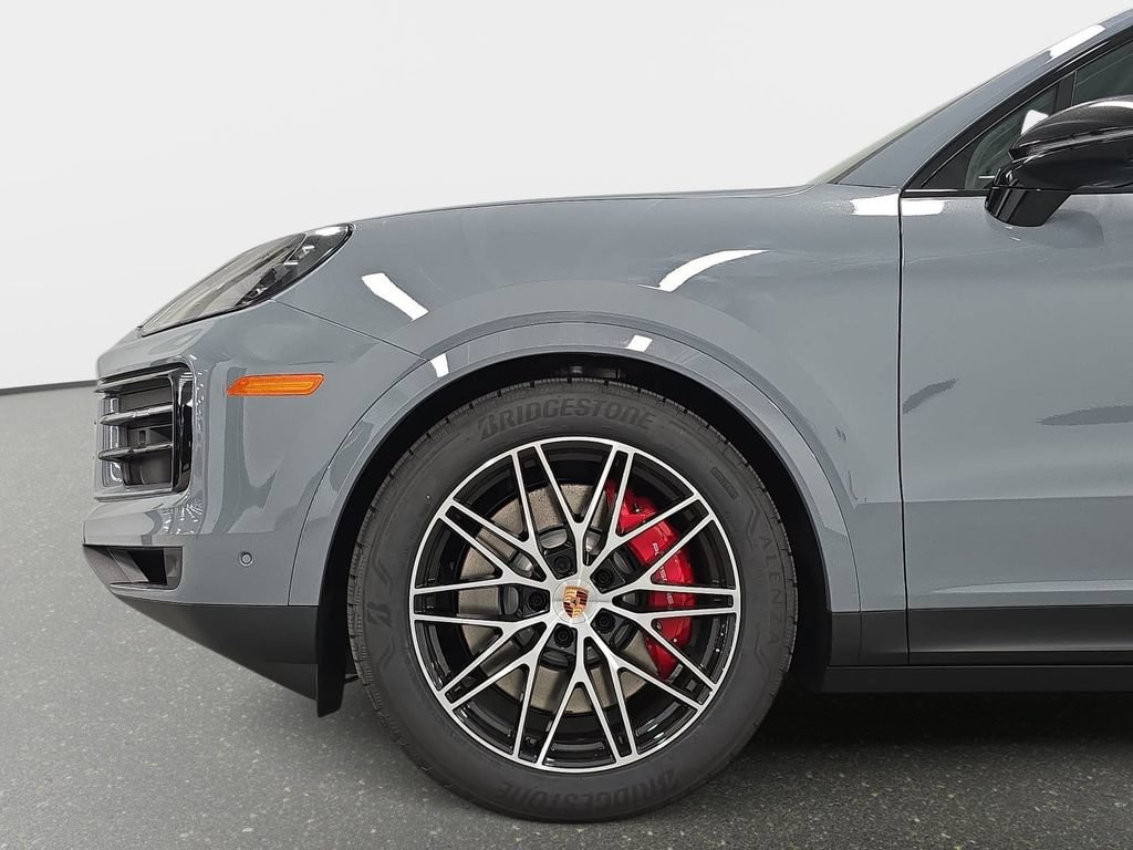 New 2026 Porsche Cayenne S AWD/4WD image 10