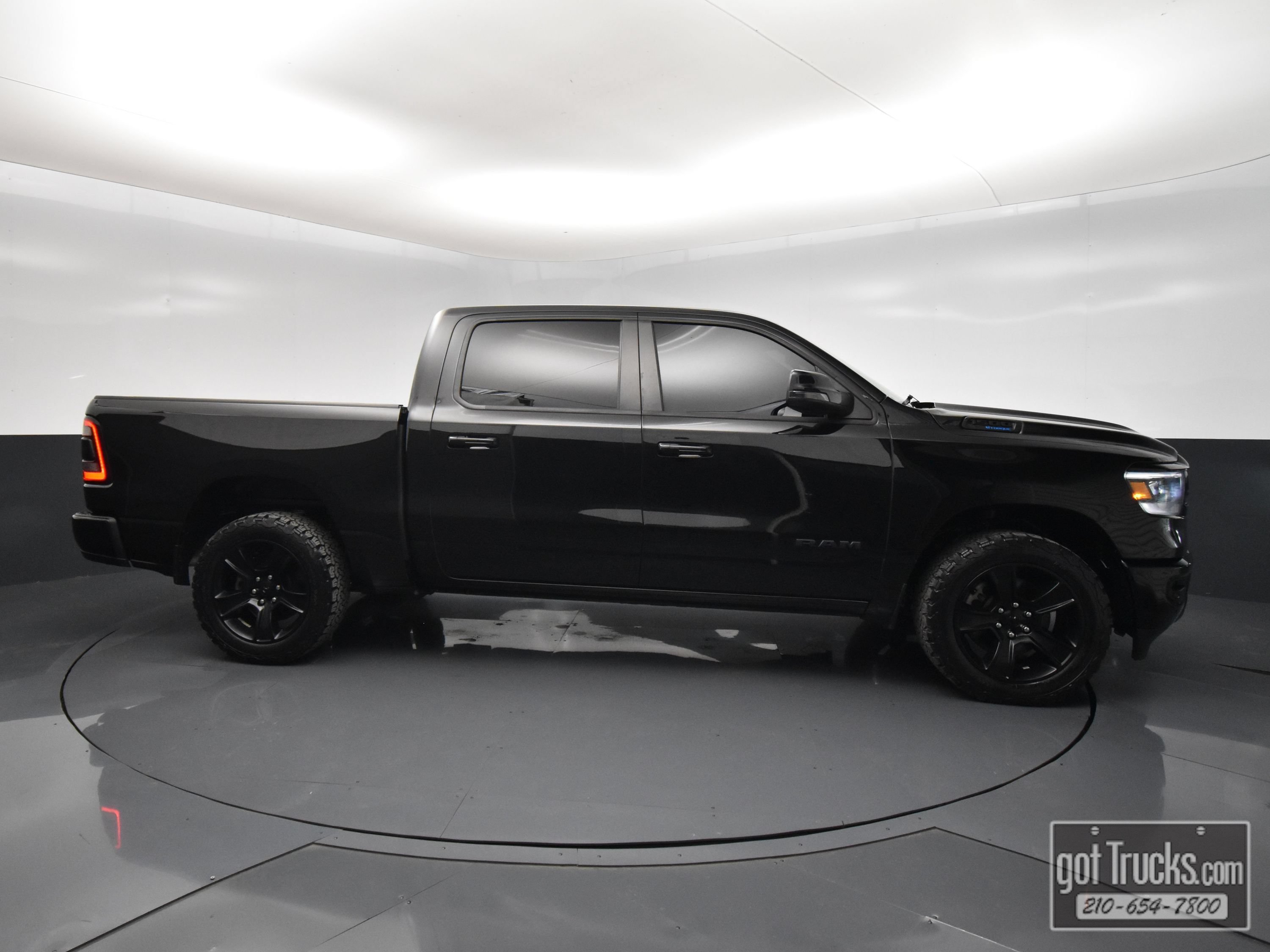 Used 2023 RAM 1500 Big Horn AWD/4WD image 54