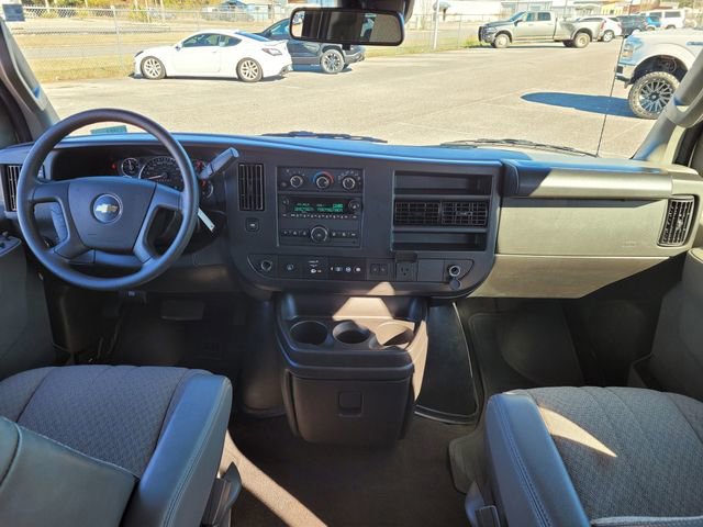 Used 2024 Chevrolet Express 3500 LT w/ LT Preferred Equipment Group image 21