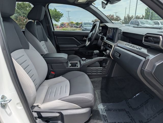 Used 2024 Toyota Tacoma TRD Sport RWD image 32