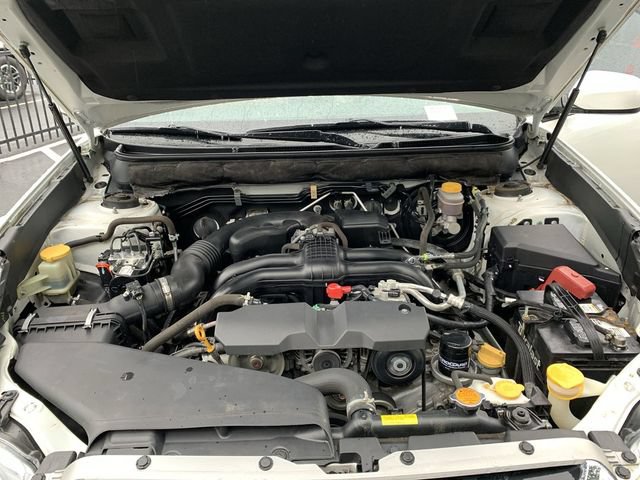 Used 2014 Subaru Outback 2.5i Limited AWD/4WD image 16