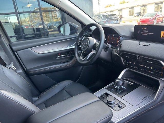 Used 2024 MAZDA CX-90 Plug-In Hybrid w/ Premium Pkg image 13