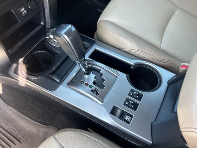 Used 2016 Toyota 4Runner SR5 Premium image 25