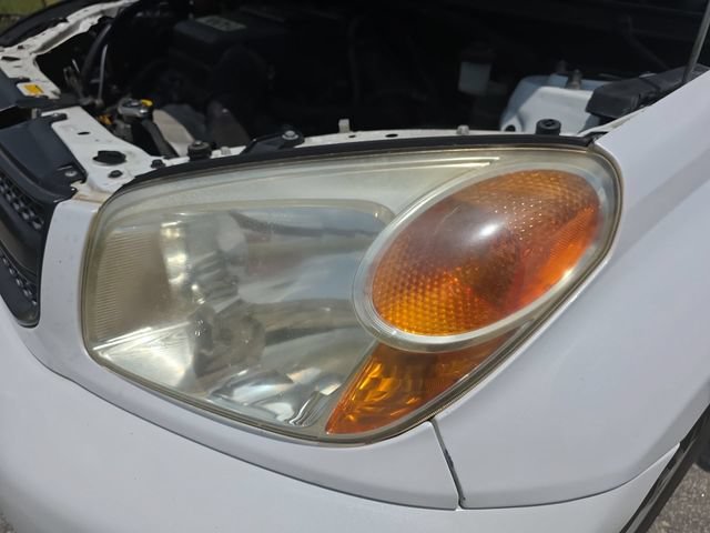 Used 2005 Toyota RAV4 2WD image 27