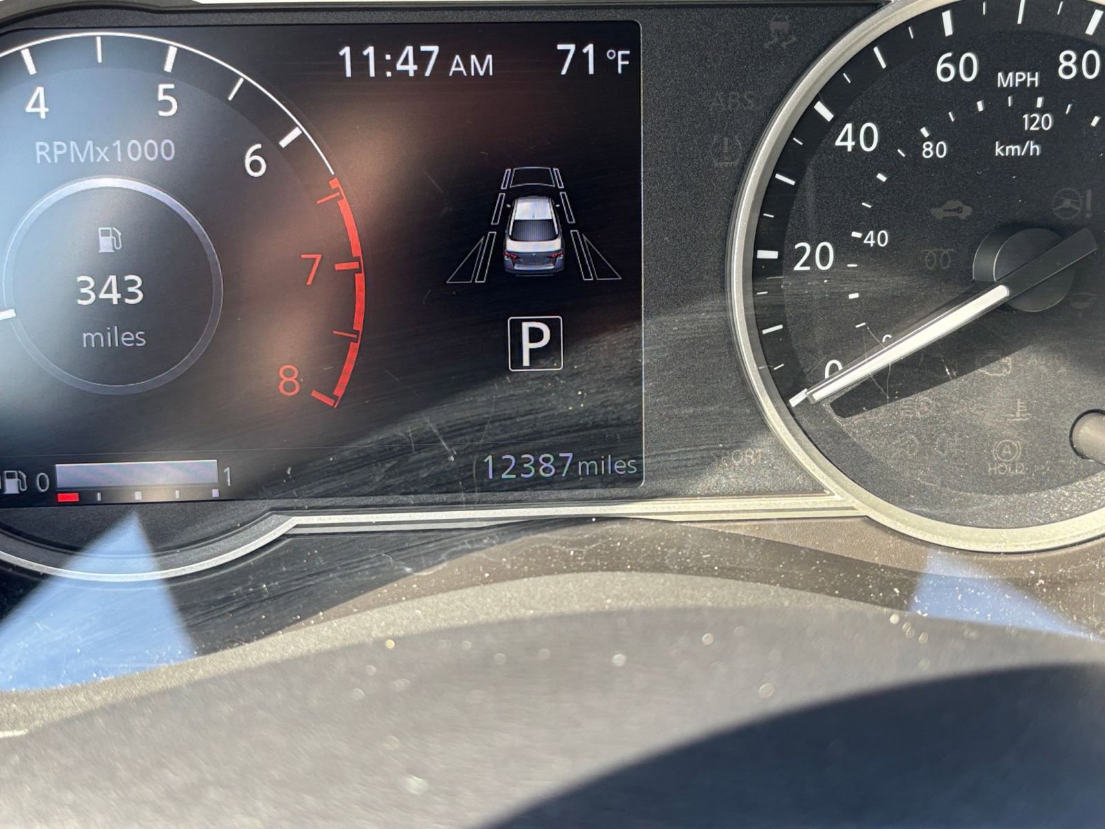 Used 2025 Nissan Versa SV image 38