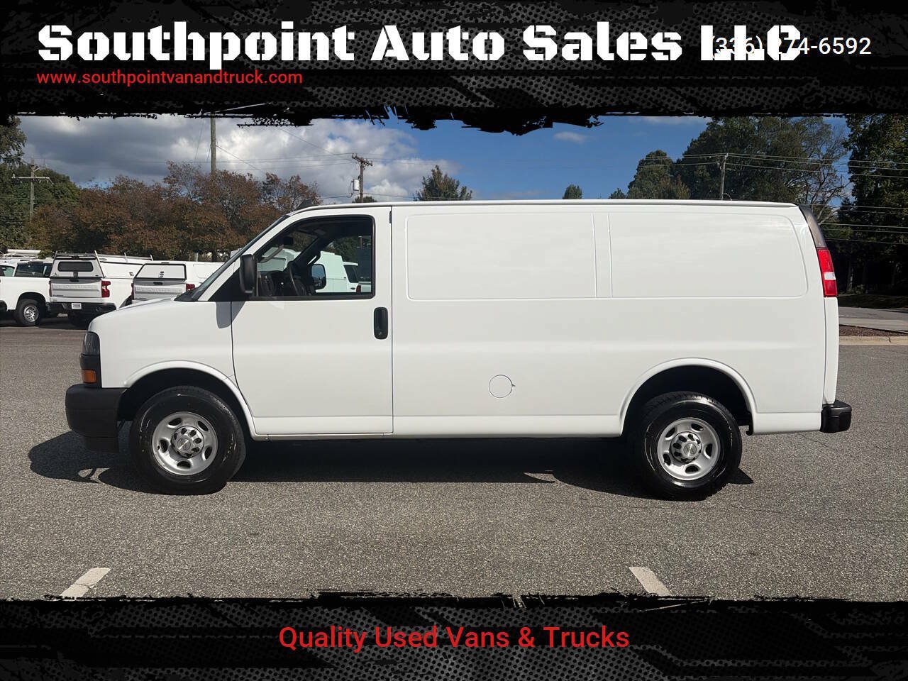 Used 2022 Chevrolet Express 2500 w/ Driver Convenience Package RWD image 1
