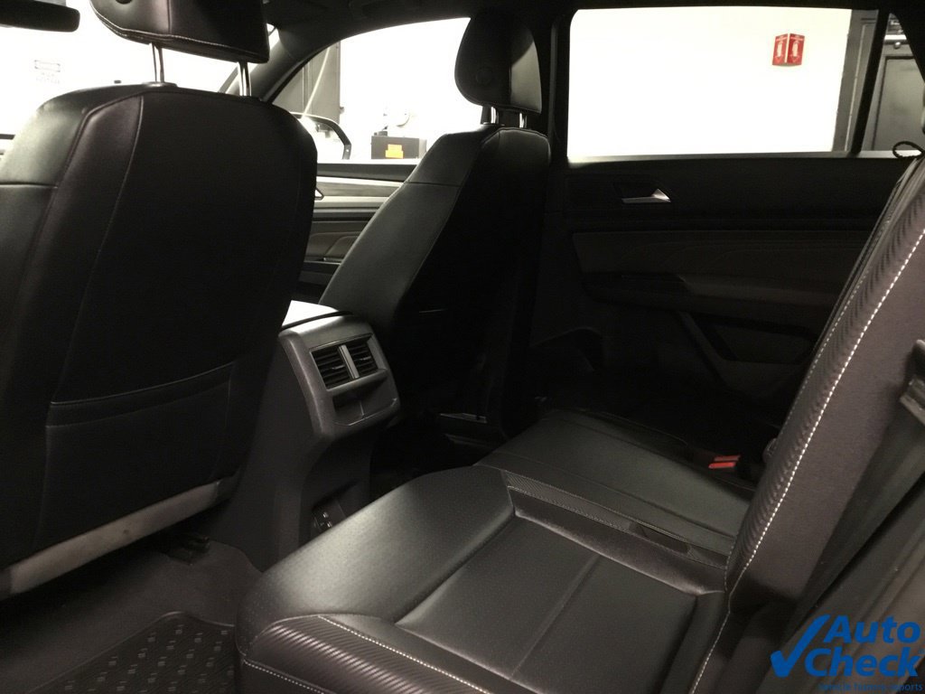 Used 2021 Volkswagen Atlas Cross Sport SE AWD/4WD image 30
