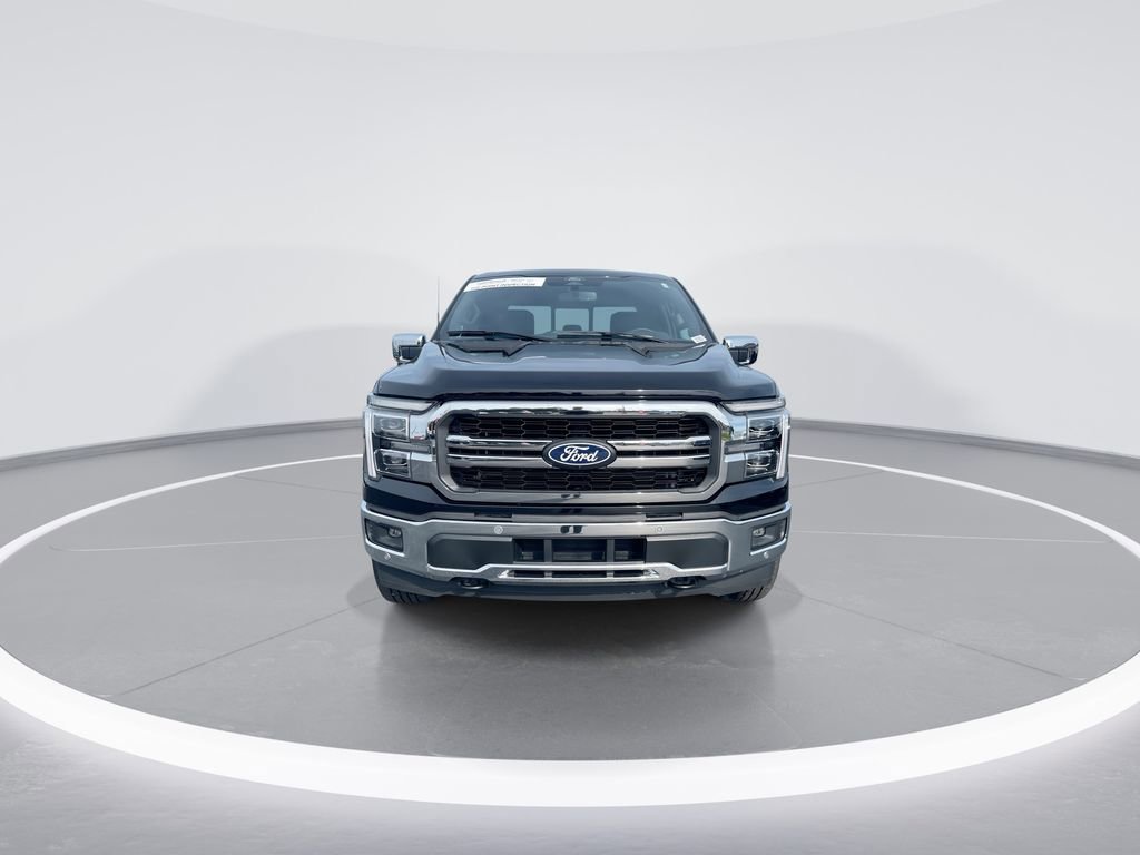 Used 2025 Ford F150 Lariat w/ Equipment Group 501A Mid AWD/4WD image 3