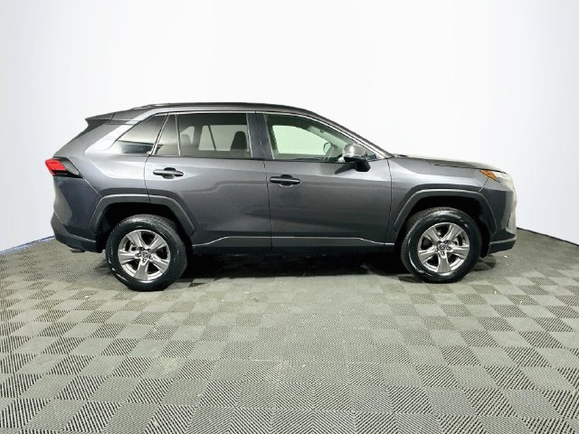 Used 2025 Toyota RAV4 XLE FWD image 10
