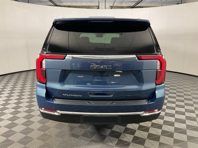 Used 2025 GMC Yukon XL Elevation w/ LPO, Elevation Black Package AWD/4WD image 5