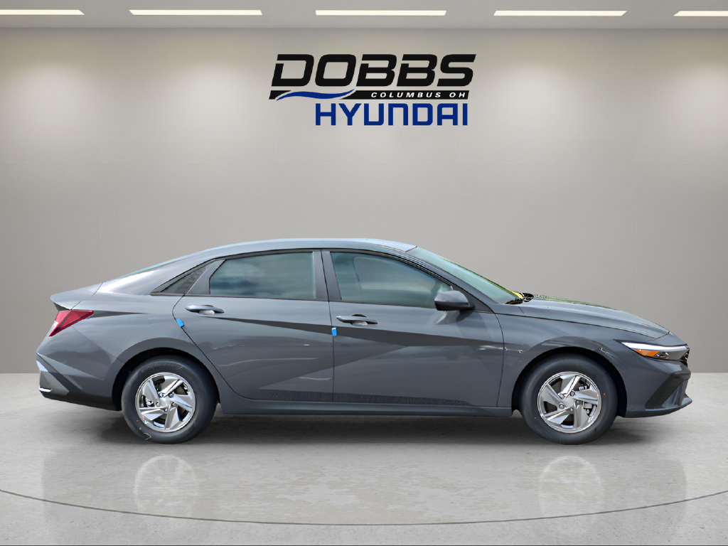 New 2026 Hyundai Elantra SE w/ Cargo Package FWD image 6