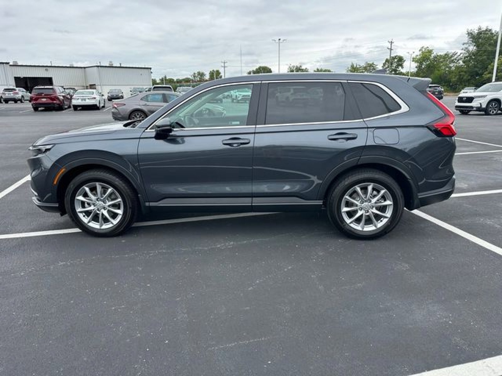 New 2026 Honda CR-V EX image 2