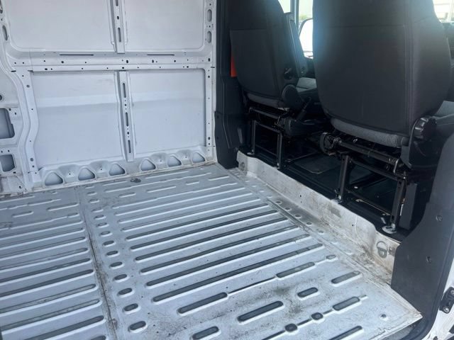 Used 2025 RAM ProMaster 2500 w/ Convenience Group FWD image 26