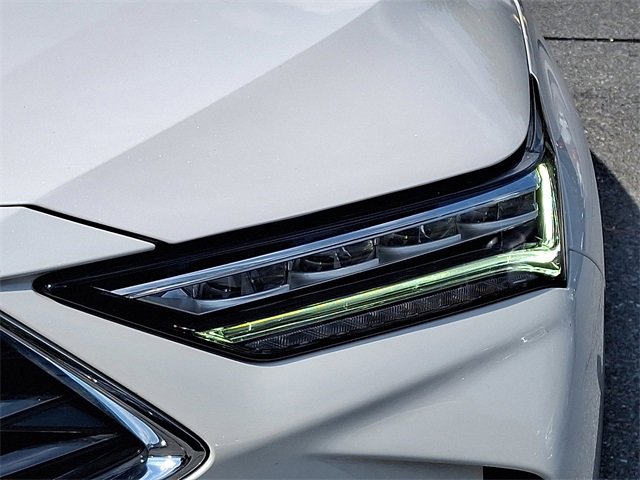 Certified 2025 Acura MDX SH-AWD image 9