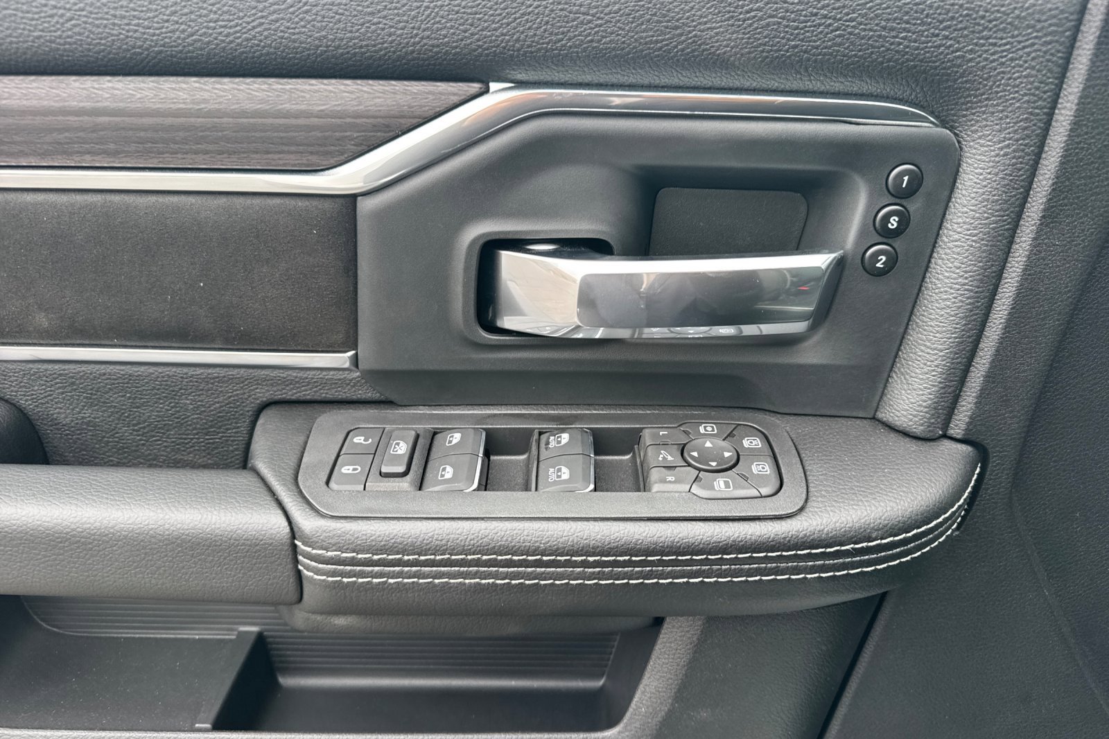 New 2026 RAM 3500 Laramie image 10