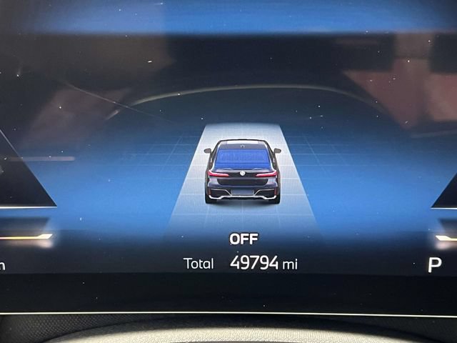 Used 2023 BMW i7 xDrive60 AWD/4WD image 28