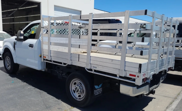 Used 2020 Ford F350 XL w/ Power Equipment Group RWD image 3